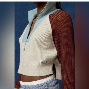 BDG Urban Outfitters Connor Colorblock Half-Zip Size Small EUC
